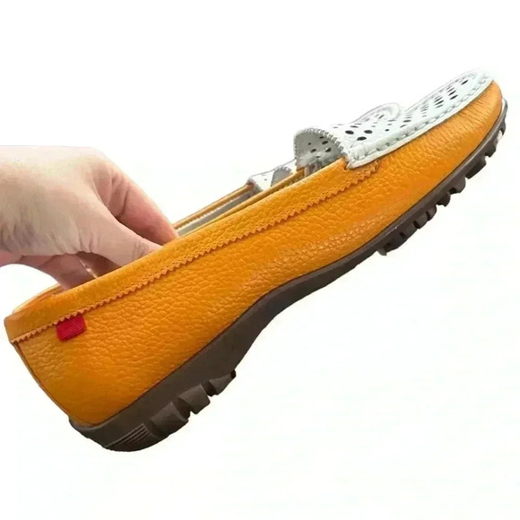 Marc Joseph New York Madison Golf in Cheddar/White Tumbled, size 9.5/EU 40.5 - Picture 4 of 6